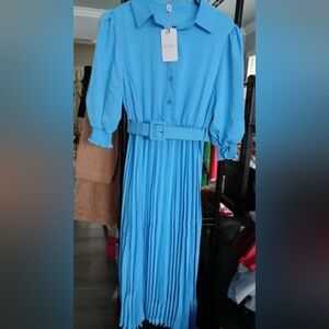 Chic Long Sleeve Blue Dress with Belt
